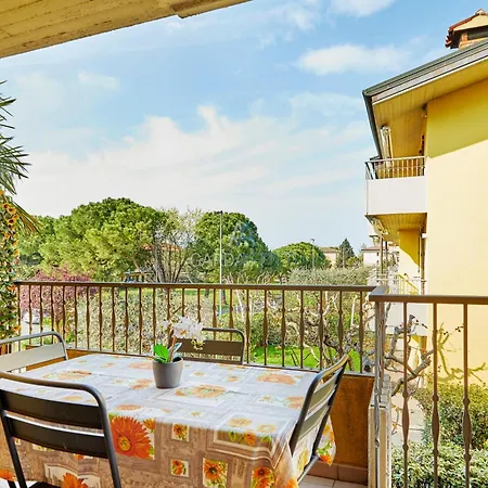 Angeles - Terrazza E Relax A 250m Dal